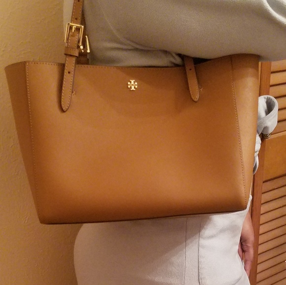 Authentic Tory Burch Emerson Tote - Picture 8 of 8